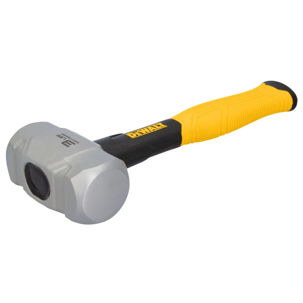 Pildil on näha kollase ja musta värvi käepidemega DeWalt 3lb/1.36kg FG haamr.