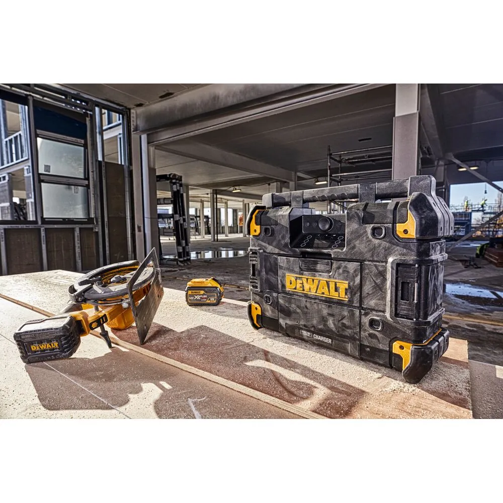 Radio-lādētājs DeWalt DWST1-81078, T-STAK koferī - bez akumulatora un lādētāja