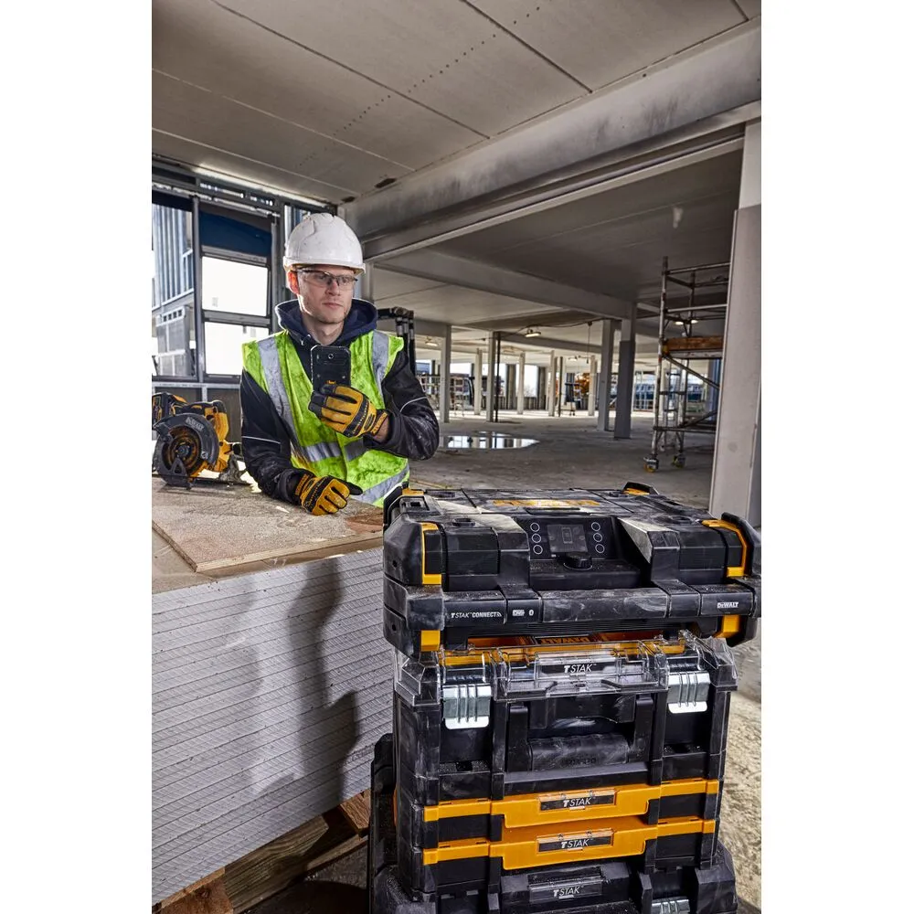 Radio-lādētājs DeWalt DWST1-81078, T-STAK koferī - bez akumulatora un lādētāja