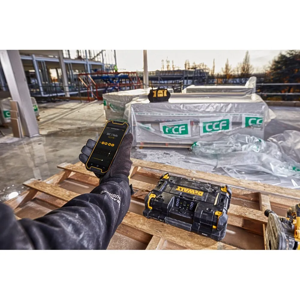 Radio-lādētājs DeWalt DWST1-81078, T-STAK koferī - bez akumulatora un lādētāja