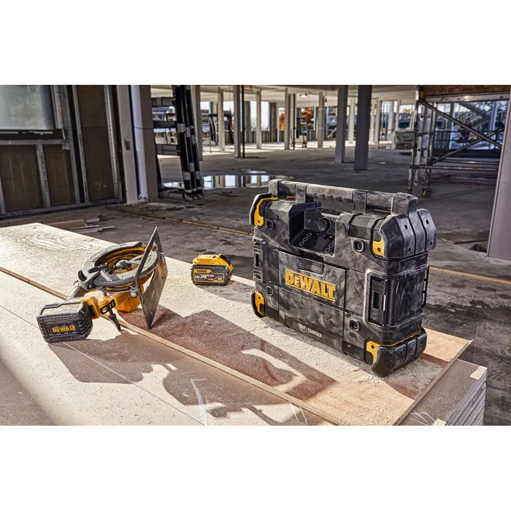 Radio-lādētājs DeWalt DWST1-81078, T-STAK koferī - bez akumulatora un lādētāja