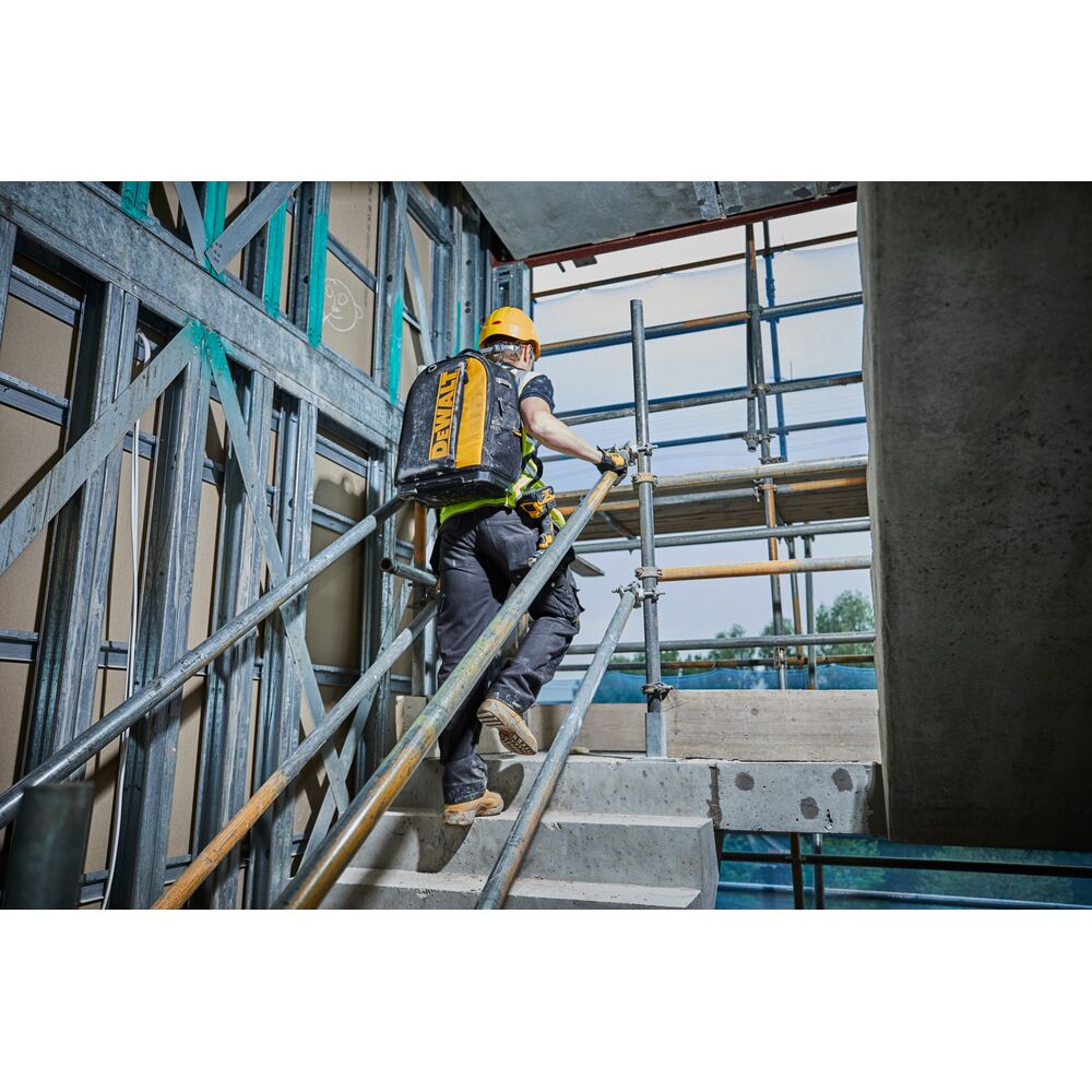 Рюкзак для инструментов DeWalt DWST81690-1