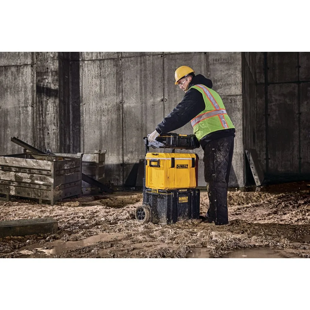 Instrumentu koferis ar riteņiem DeWalt ToughSystem™ 2.0 DWST83295-1