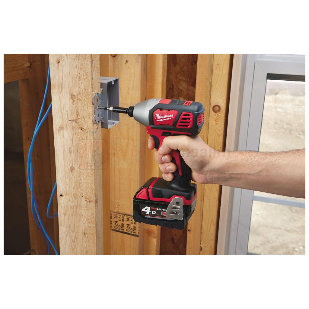 Akulöökkruvikeeraja Milwaukee M18 BID-402C 3