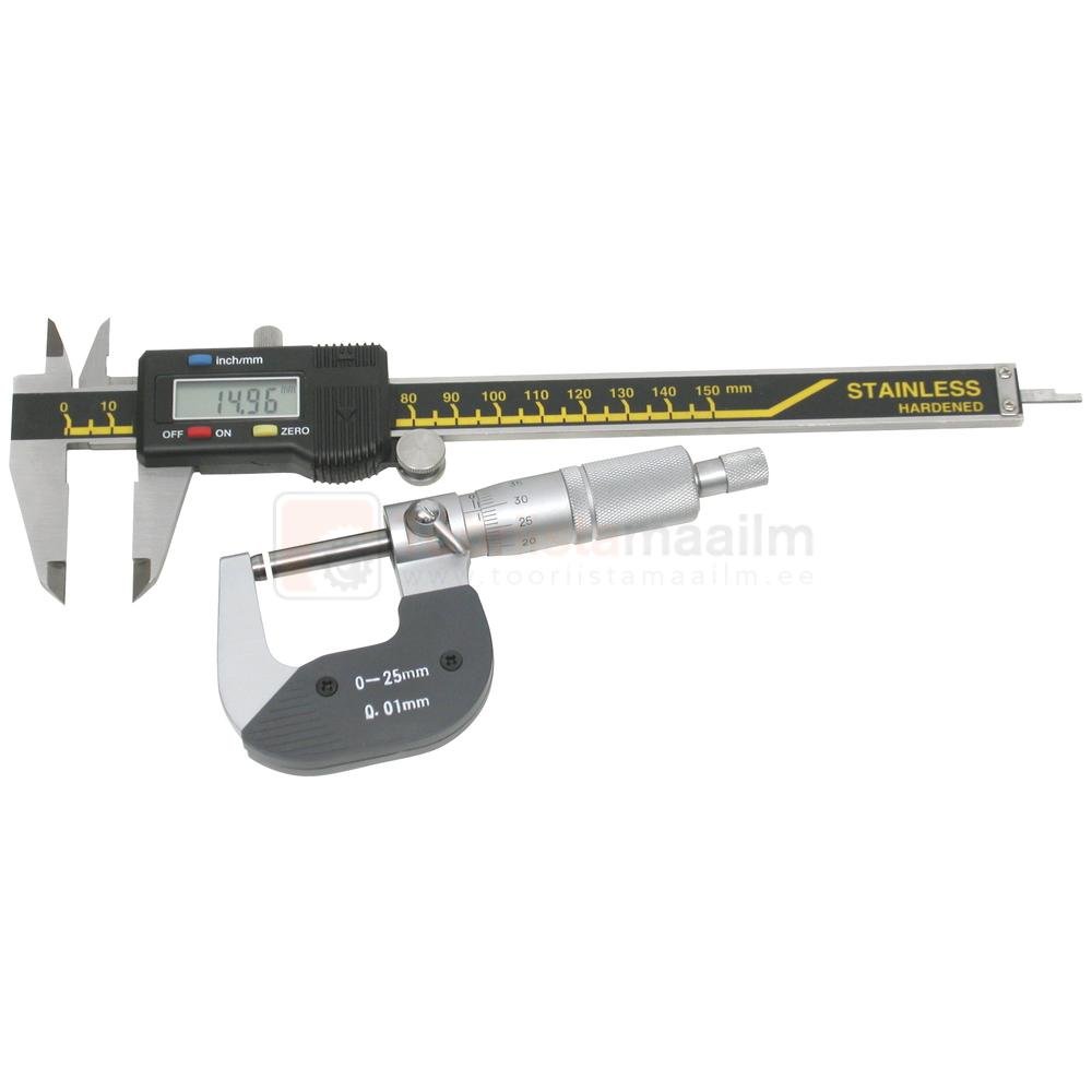 Pildil on näha mikromeeter 0-25 mm ja digitaalne nihik Scala, mõlemad mõõteriistad mõõtmete täpseks määramiseks.
